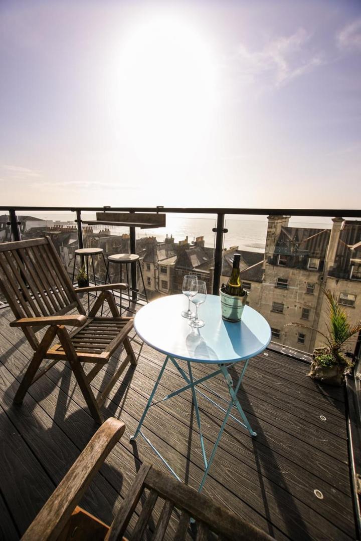 The Sunrise Penthouse Apartamento Hastings